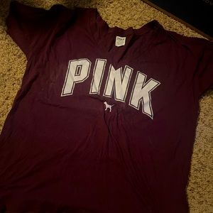 VS PINK BURGUNDY VNECK